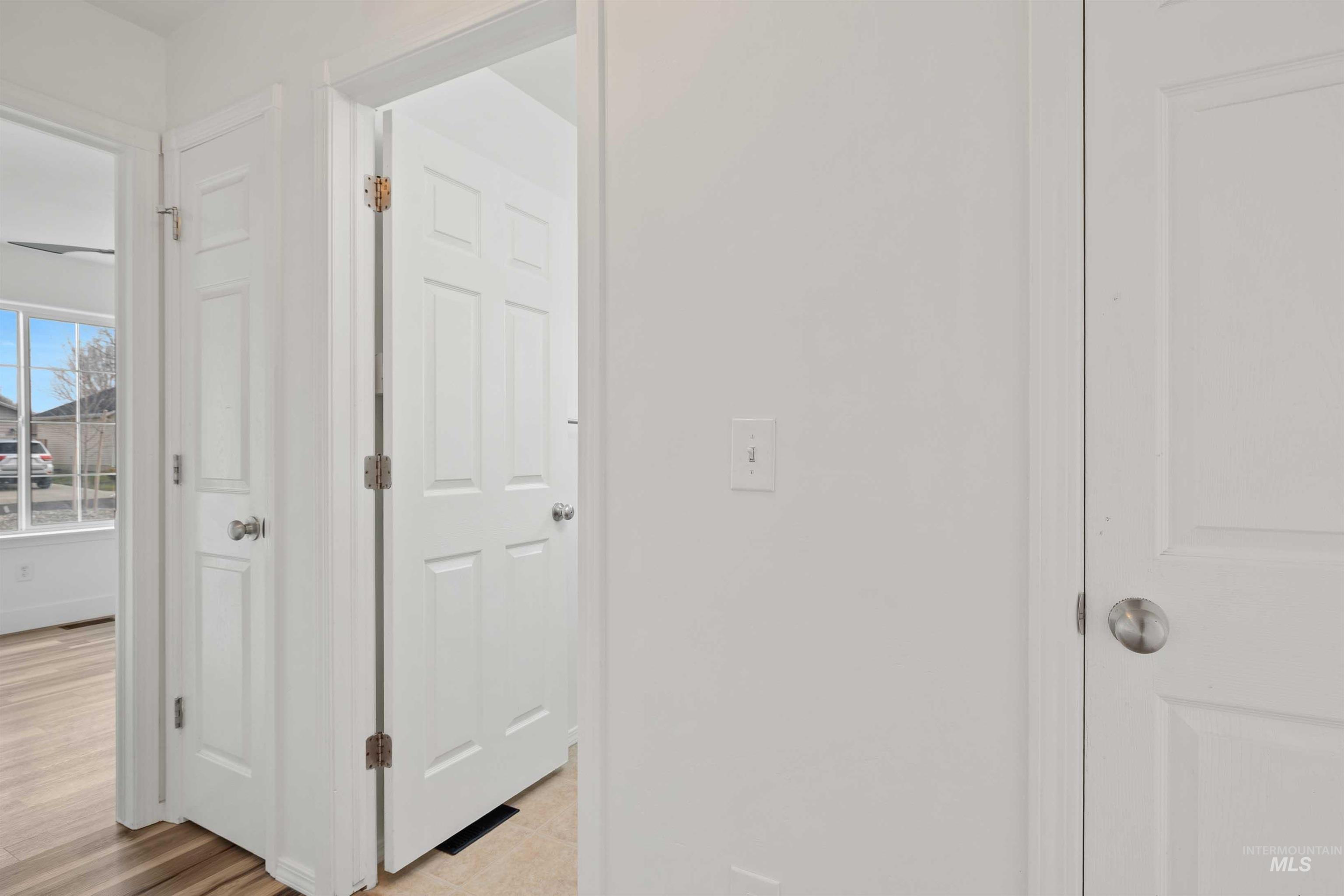 620 Titleist Ct, Twin Falls, Idaho 83301, 4 Bedrooms, 2 Bathrooms, Residential For Sale, Price $369,000,MLS 98972528