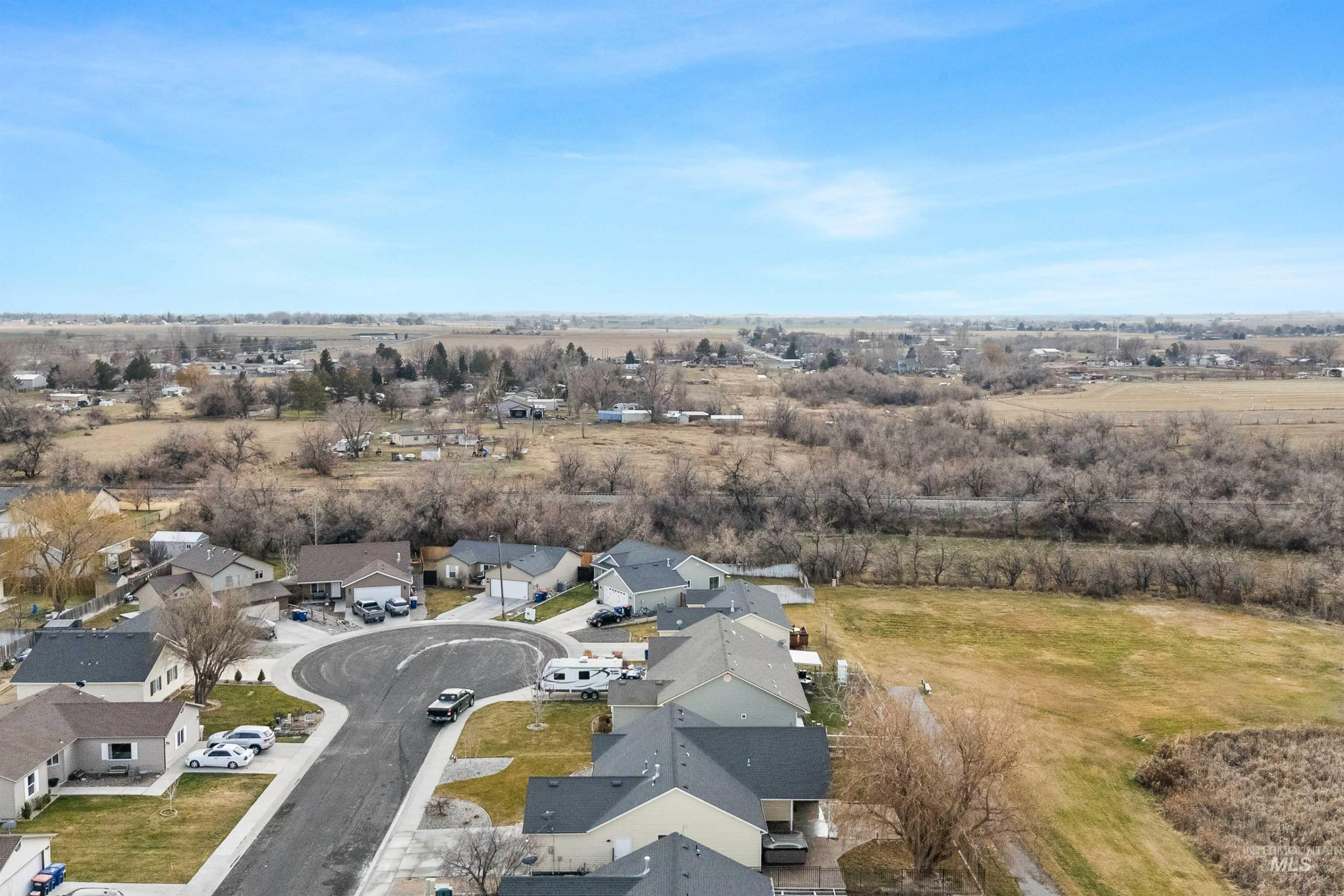 620 Titleist Ct, Twin Falls, Idaho 83301, 4 Bedrooms, 2 Bathrooms, Residential For Sale, Price $369,000,MLS 98972528