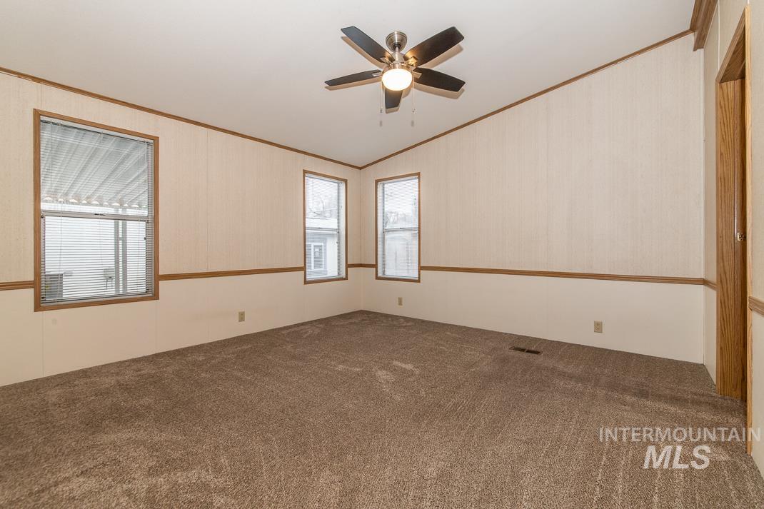 2401 S. Owyhee Street, Boise, Idaho 83705, 2 Bedrooms, 2 Bathrooms, Residential For Sale, Price $120,000,MLS 98972530