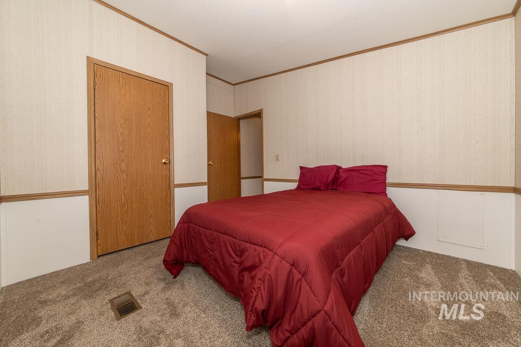 2401 S. Owyhee Street, Boise, Idaho 83705, 2 Bedrooms, 2 Bathrooms, Residential For Sale, Price $120,000,MLS 98972530