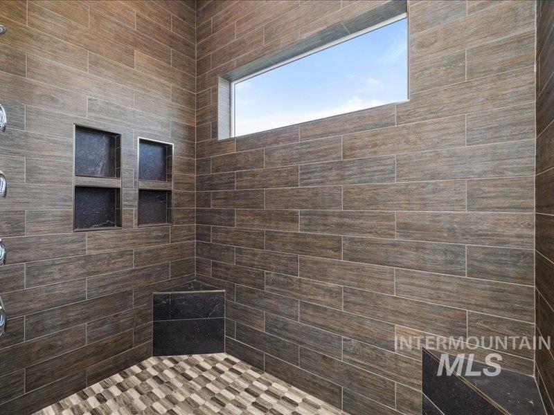 24746 Star Crest Ct, Middleton, Idaho 83644, 5 Bedrooms, 3.5 Bathrooms, Residential For Sale, Price $2,175,000, 98972532