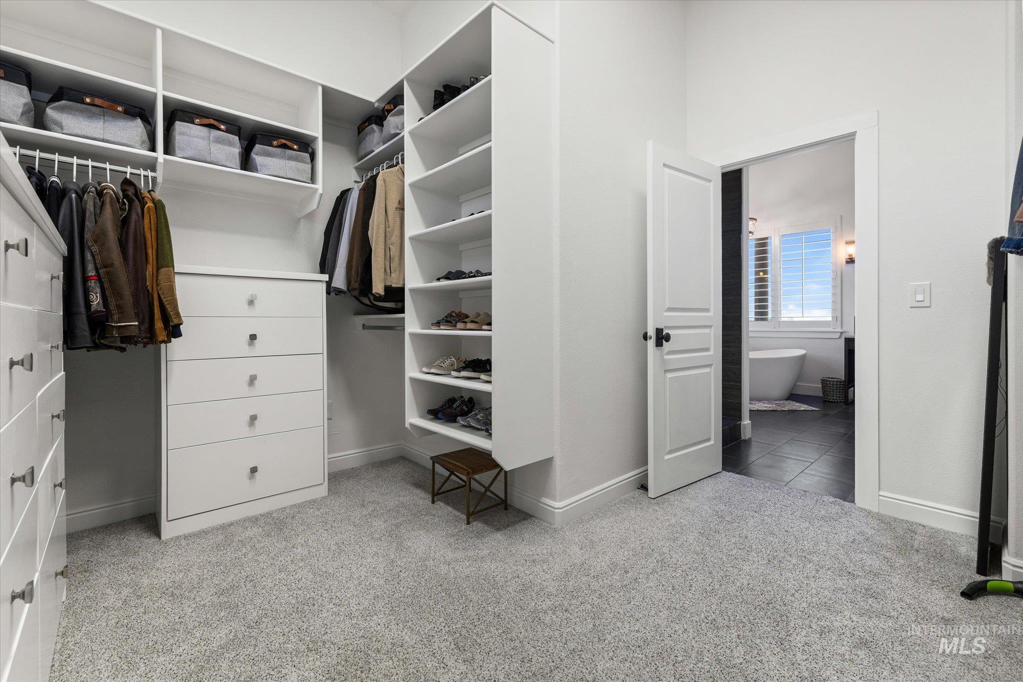 24746 Star Crest Ct, Middleton, Idaho 83644, 5 Bedrooms, 3.5 Bathrooms, Residential For Sale, Price $2,175,000, 98972532