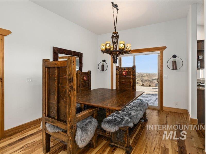 24746 Star Crest Ct, Middleton, Idaho 83644, 5 Bedrooms, 3.5 Bathrooms, Residential For Sale, Price $2,175,000, 98972532