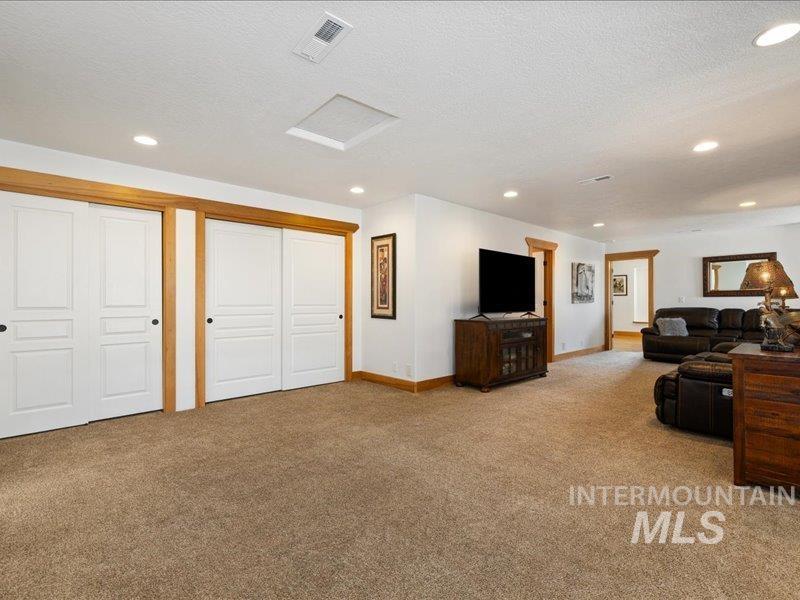 24746 Star Crest Ct, Middleton, Idaho 83644, 5 Bedrooms, 3.5 Bathrooms, Residential For Sale, Price $2,250,000,MLS 98972532