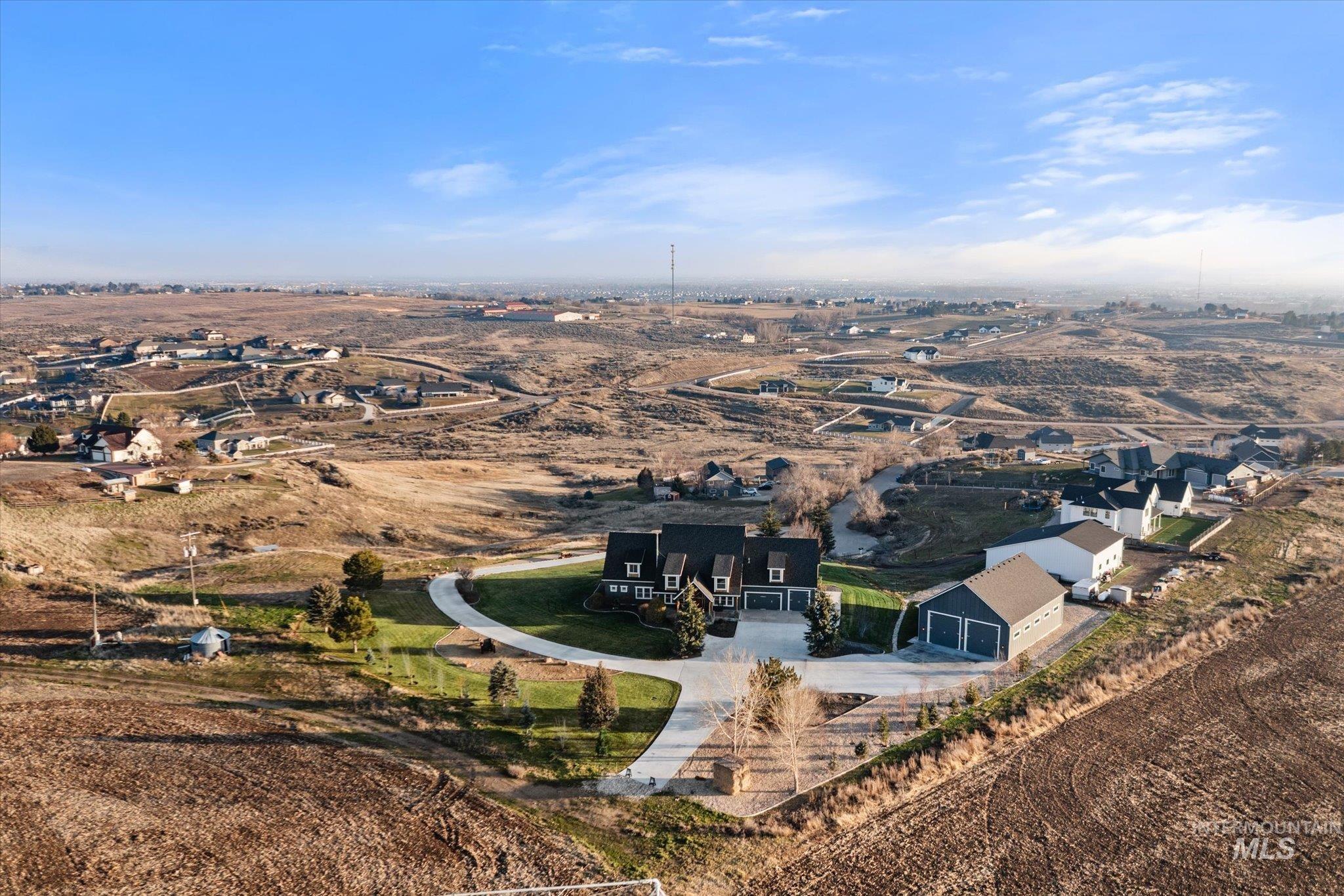 24746 Star Crest Ct, Middleton, Idaho 83644, 5 Bedrooms, 3.5 Bathrooms, Residential For Sale, Price $2,175,000, 98972532