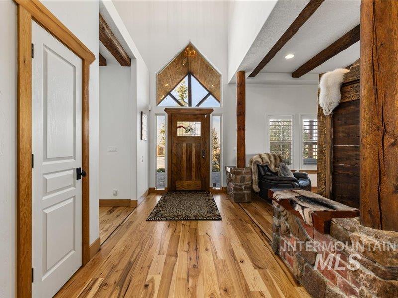 24746 Star Crest Ct, Middleton, Idaho 83644, 5 Bedrooms, 3.5 Bathrooms, Residential For Sale, Price $2,250,000,MLS 98972532