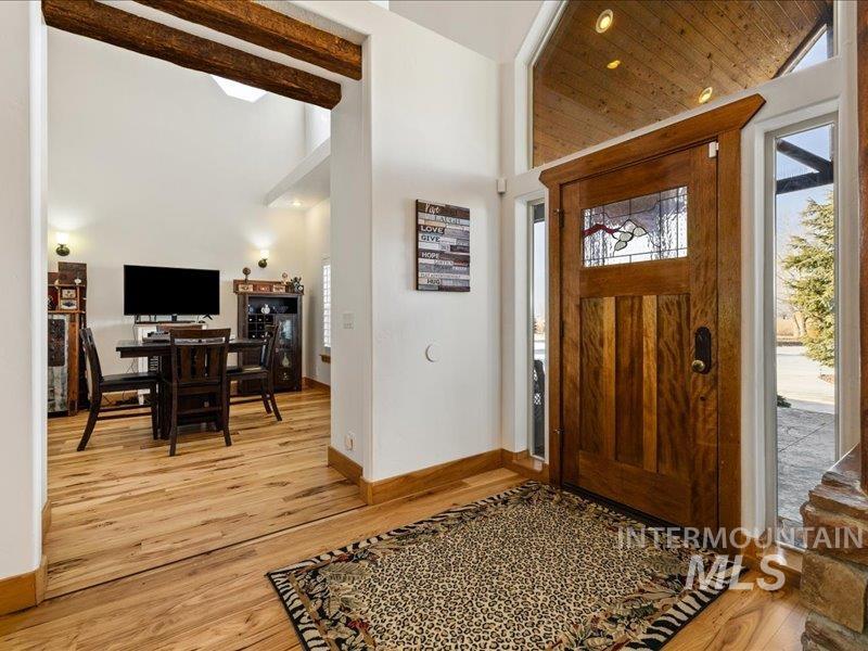 24746 Star Crest Ct, Middleton, Idaho 83644, 5 Bedrooms, 3.5 Bathrooms, Residential For Sale, Price $2,250,000,MLS 98972532