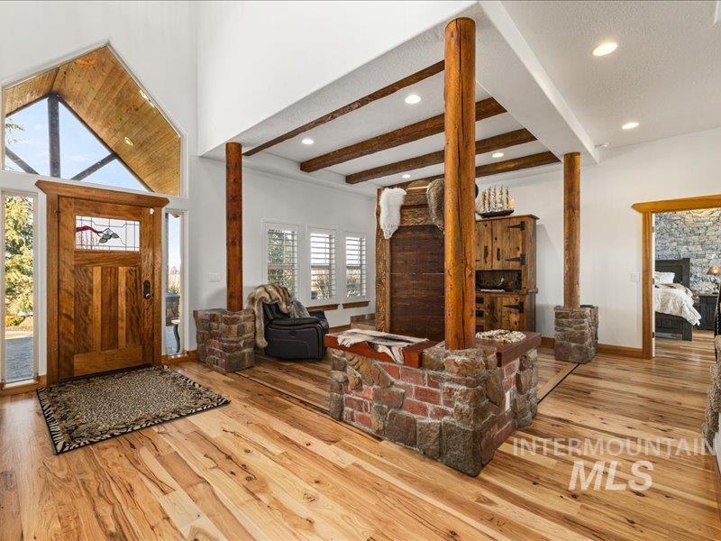 24746 Star Crest Ct, Middleton, Idaho 83644, 5 Bedrooms, 3.5 Bathrooms, Residential For Sale, Price $2,250,000,MLS 98972532