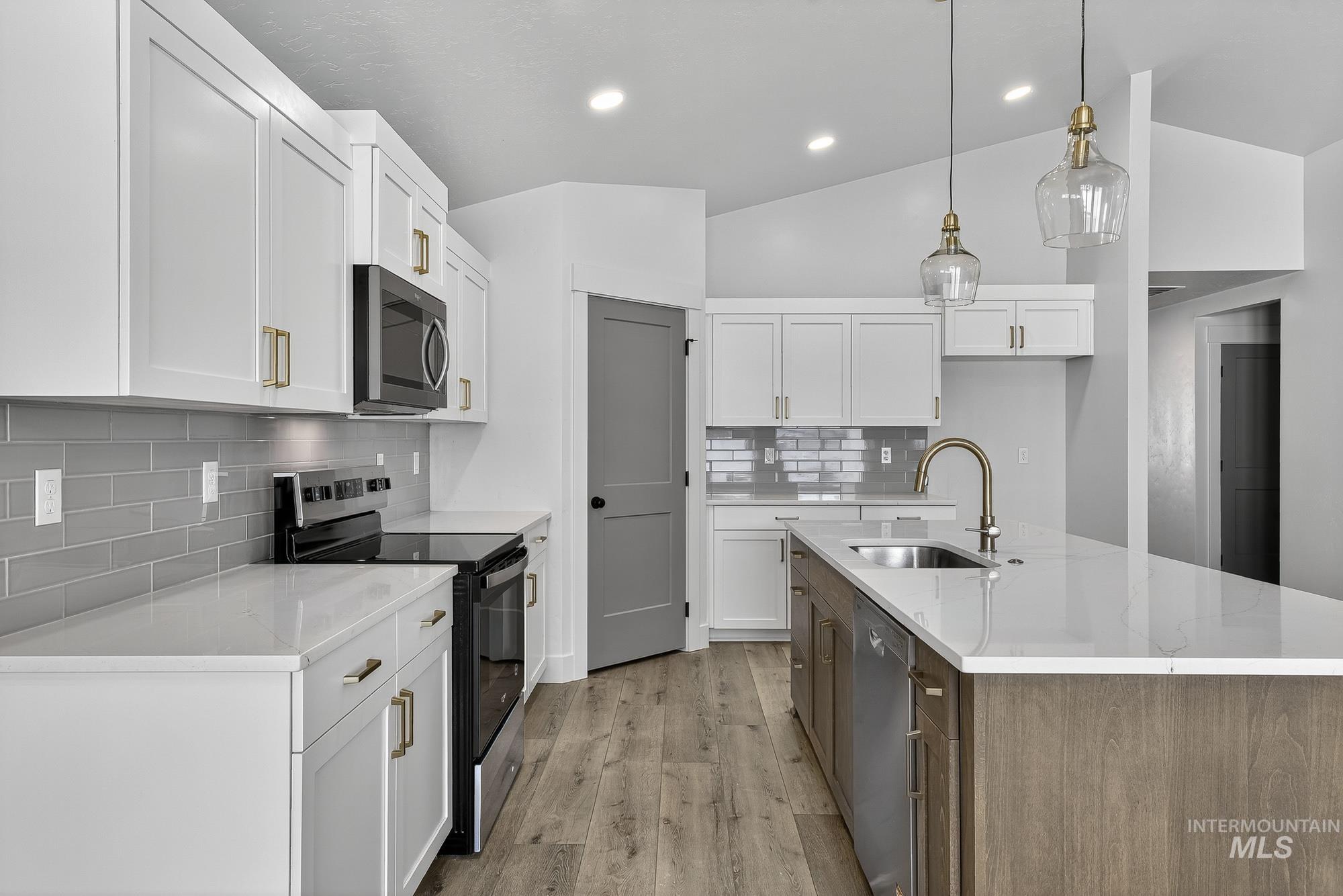 1158 Velvet Loop, Wilder, Idaho 83767, 4 Bedrooms, 2 Bathrooms, Residential For Sale, Price $389,000,MLS 98972533