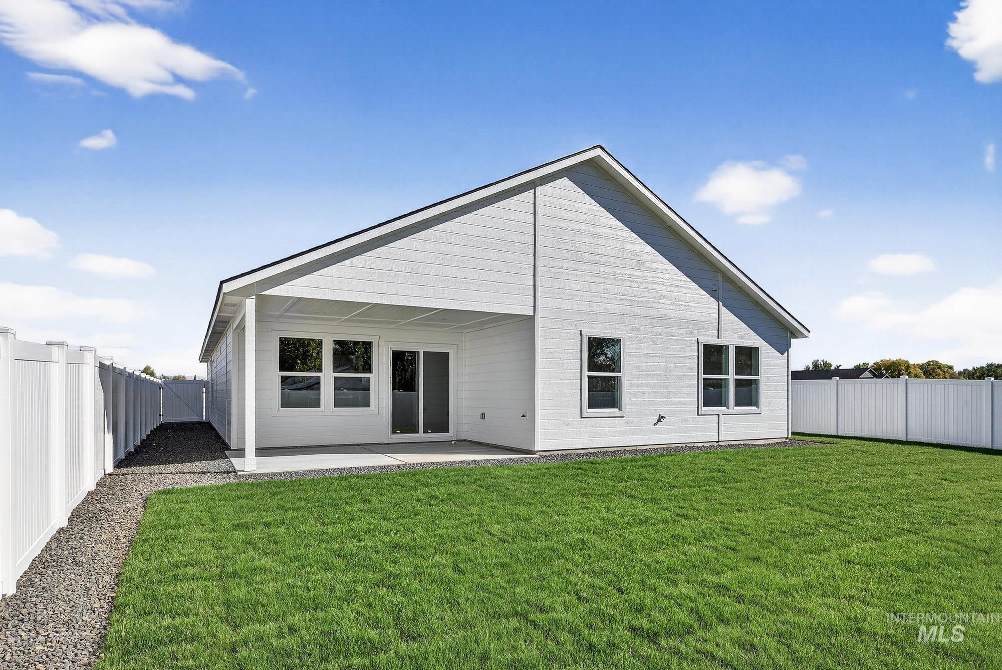 1158 Velvet Loop, Wilder, Idaho 83767, 4 Bedrooms, 2 Bathrooms, Residential For Sale, Price $389,000,MLS 98972533