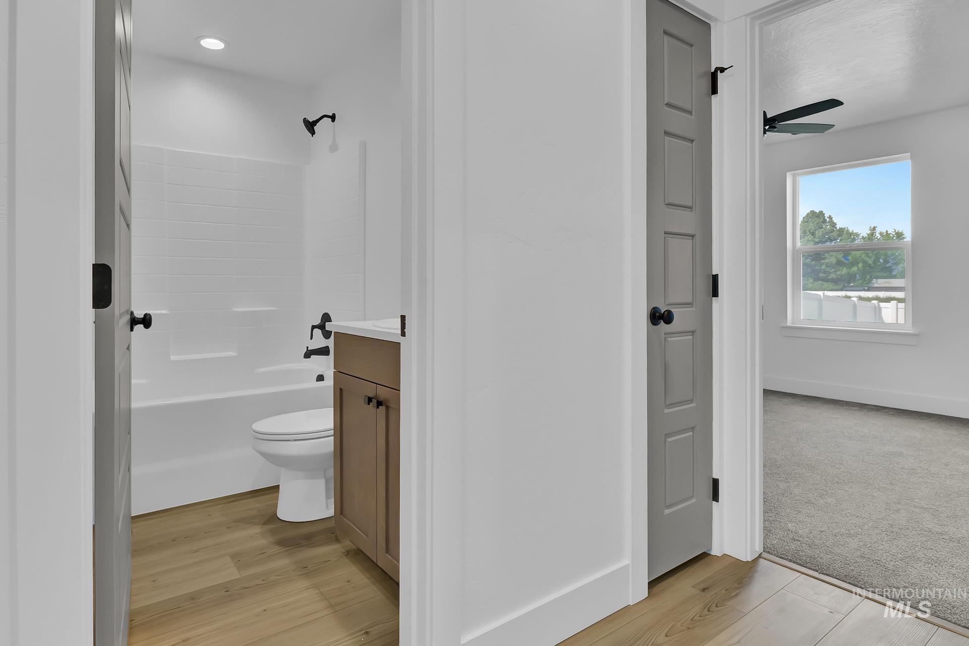 1160 Velvet Loop, Wilder, Idaho 83767, 3 Bedrooms, 2 Bathrooms, Residential For Sale, Price $349,999,MLS 98972535