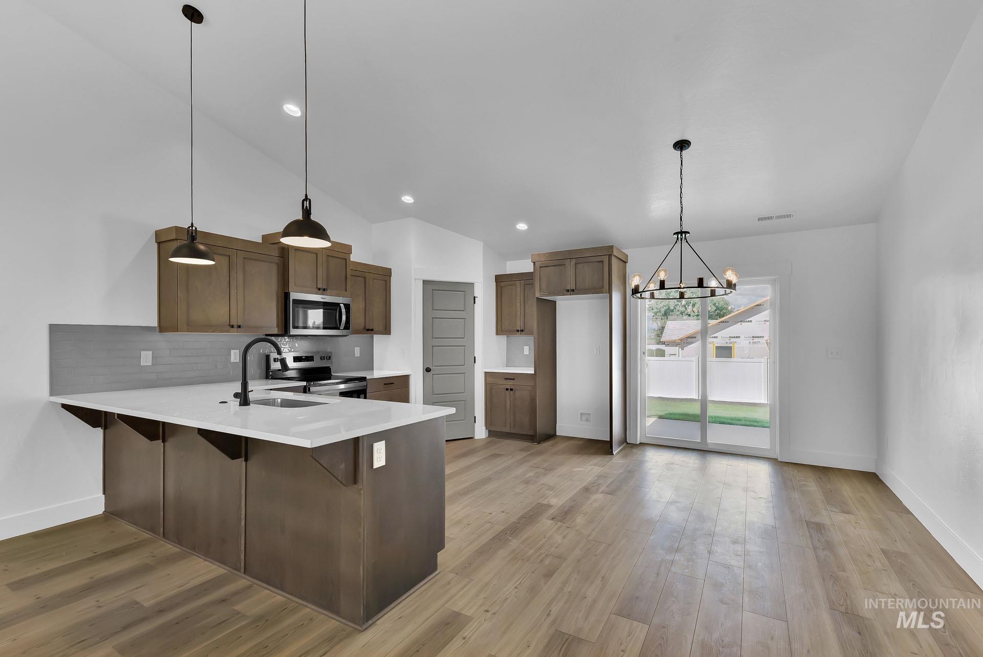 1160 Velvet Loop, Wilder, Idaho 83767, 3 Bedrooms, 2 Bathrooms, Residential For Sale, Price $349,999,MLS 98972535