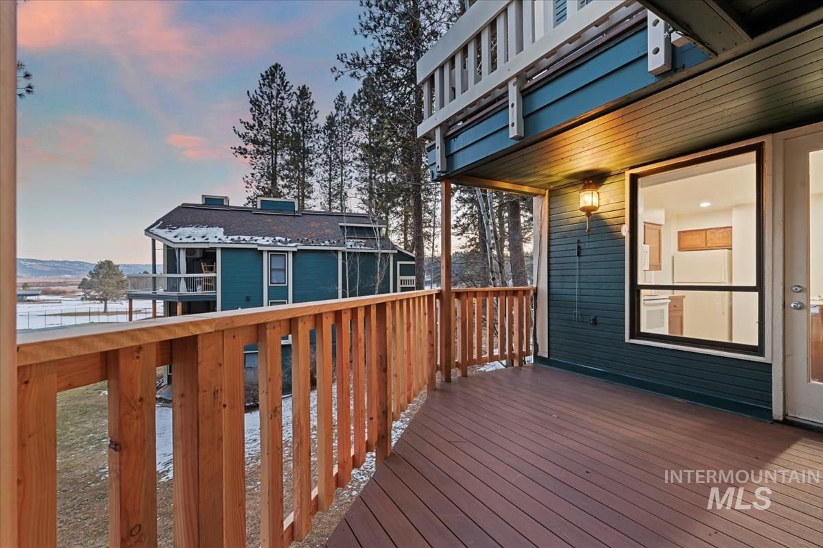 2981 Kimberland Drive, New Meadows, Idaho 83654, 2 Bedrooms, 3 Bathrooms, Residential For Sale, Price $449,900,MLS 98972536