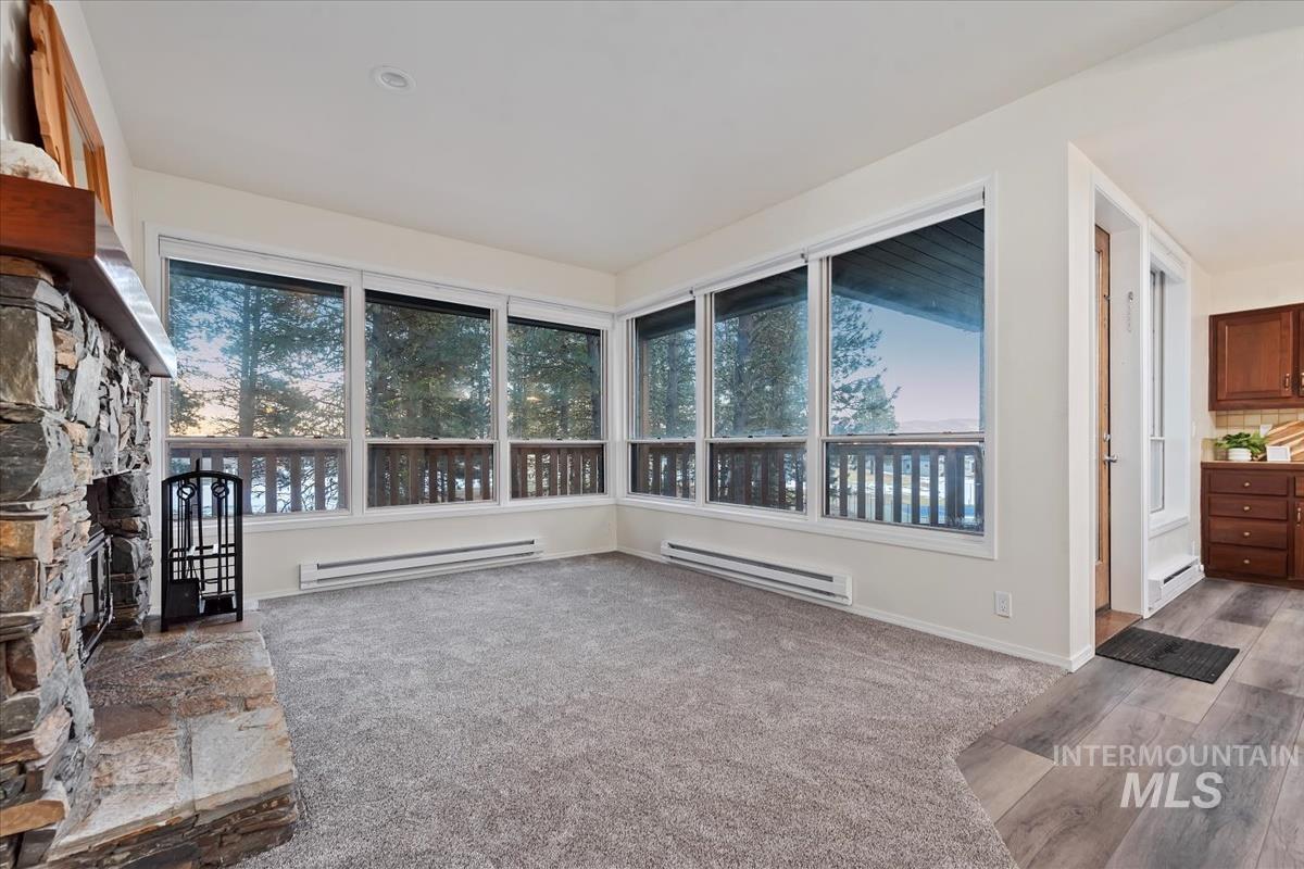 2981 Kimberland Drive, New Meadows, Idaho 83654, 2 Bedrooms, 3 Bathrooms, Residential For Sale, Price $449,900,MLS 98972536