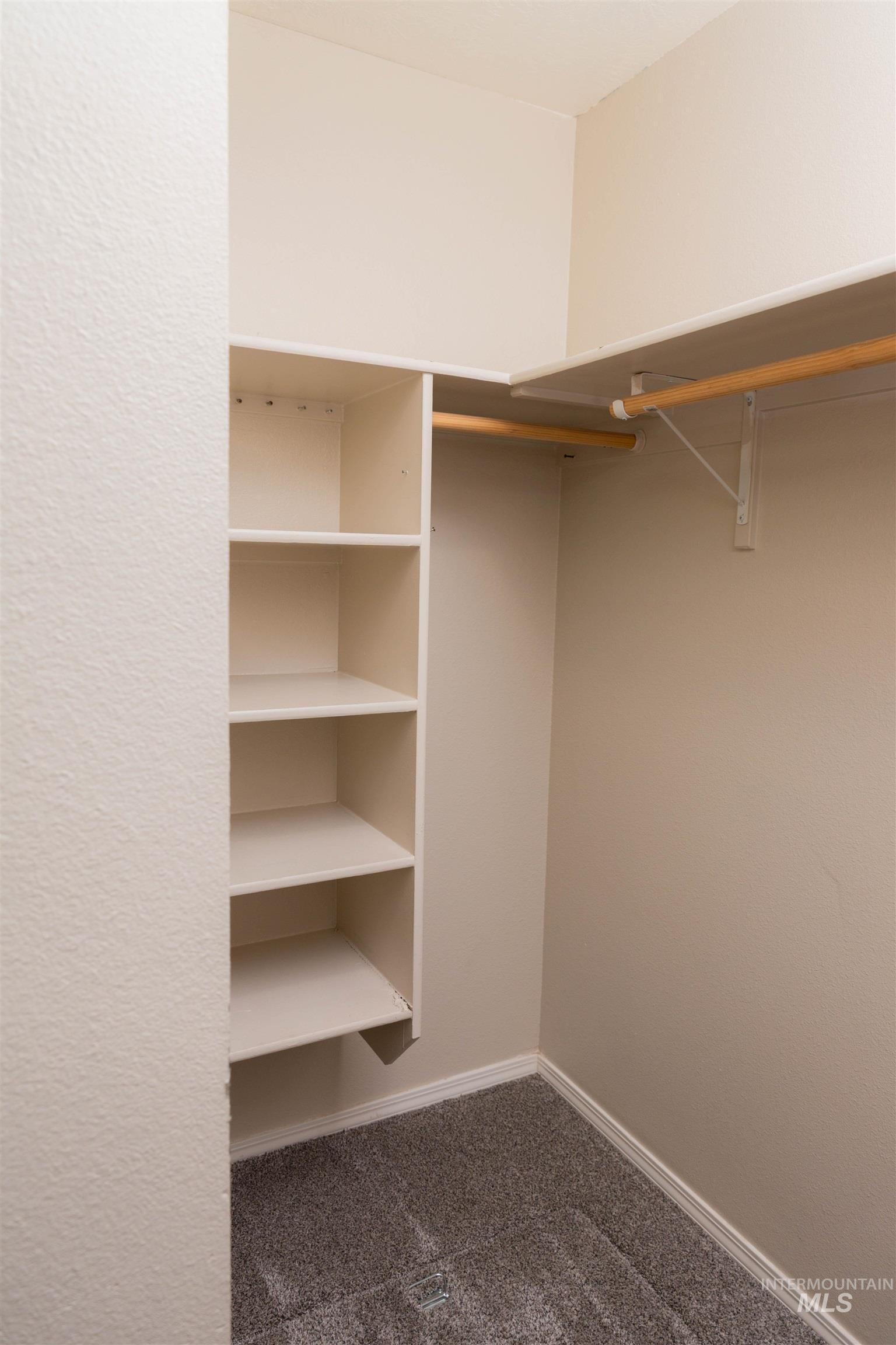 16919 Abram Ave., Caldwell, Idaho 83607, 3 Bedrooms, 2 Bathrooms, Residential For Sale, Price $359,000,MLS 98972538