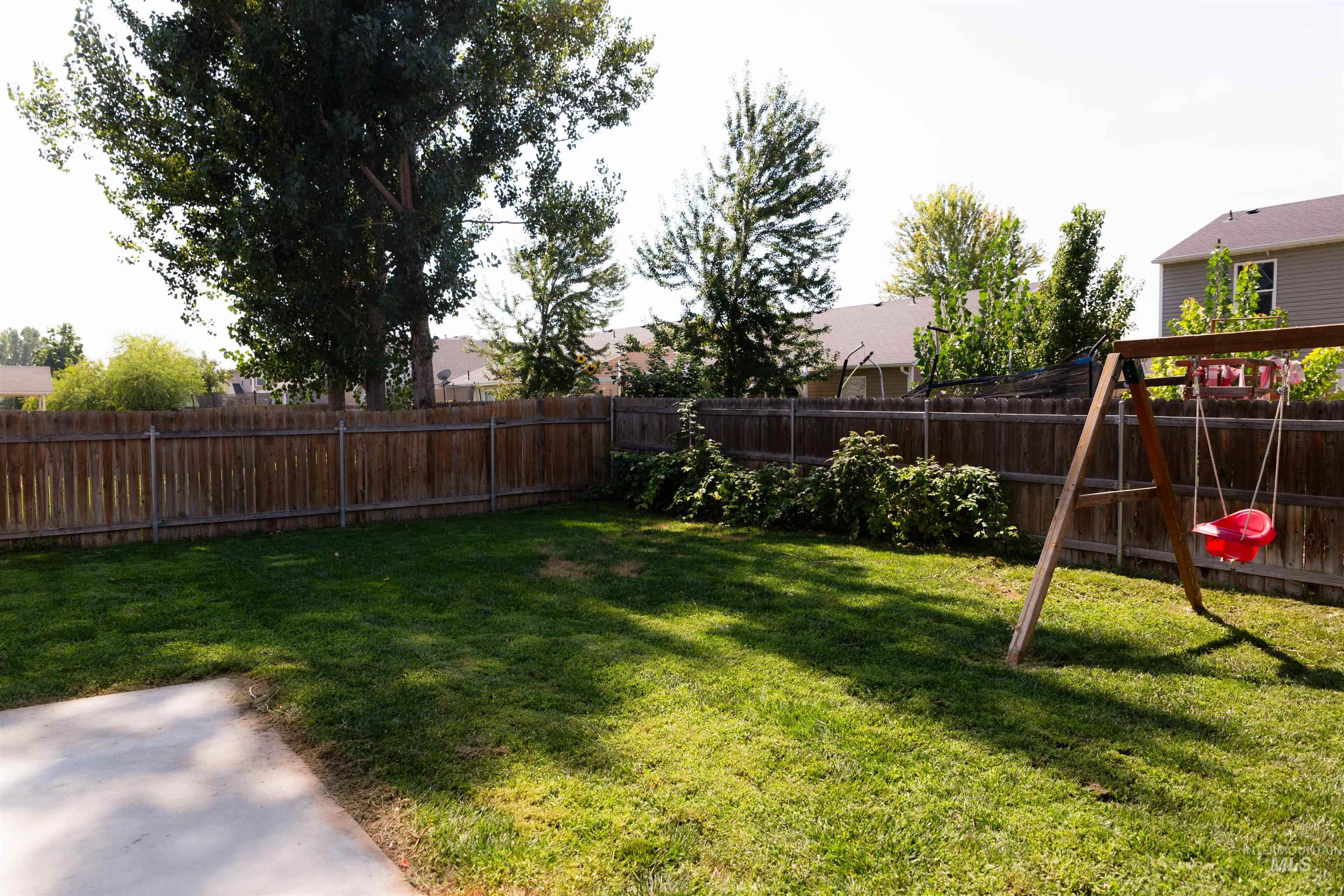 16919 Abram Ave., Caldwell, Idaho 83607, 3 Bedrooms, 2 Bathrooms, Residential For Sale, Price $359,000,MLS 98972538