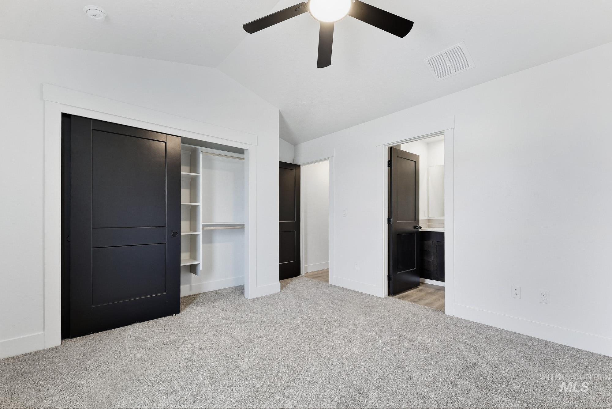 1162 Velvet Loop, Wilder, Idaho 83676, 3 Bedrooms, 2 Bathrooms, Residential For Sale, Price $328,000,MLS 98972540