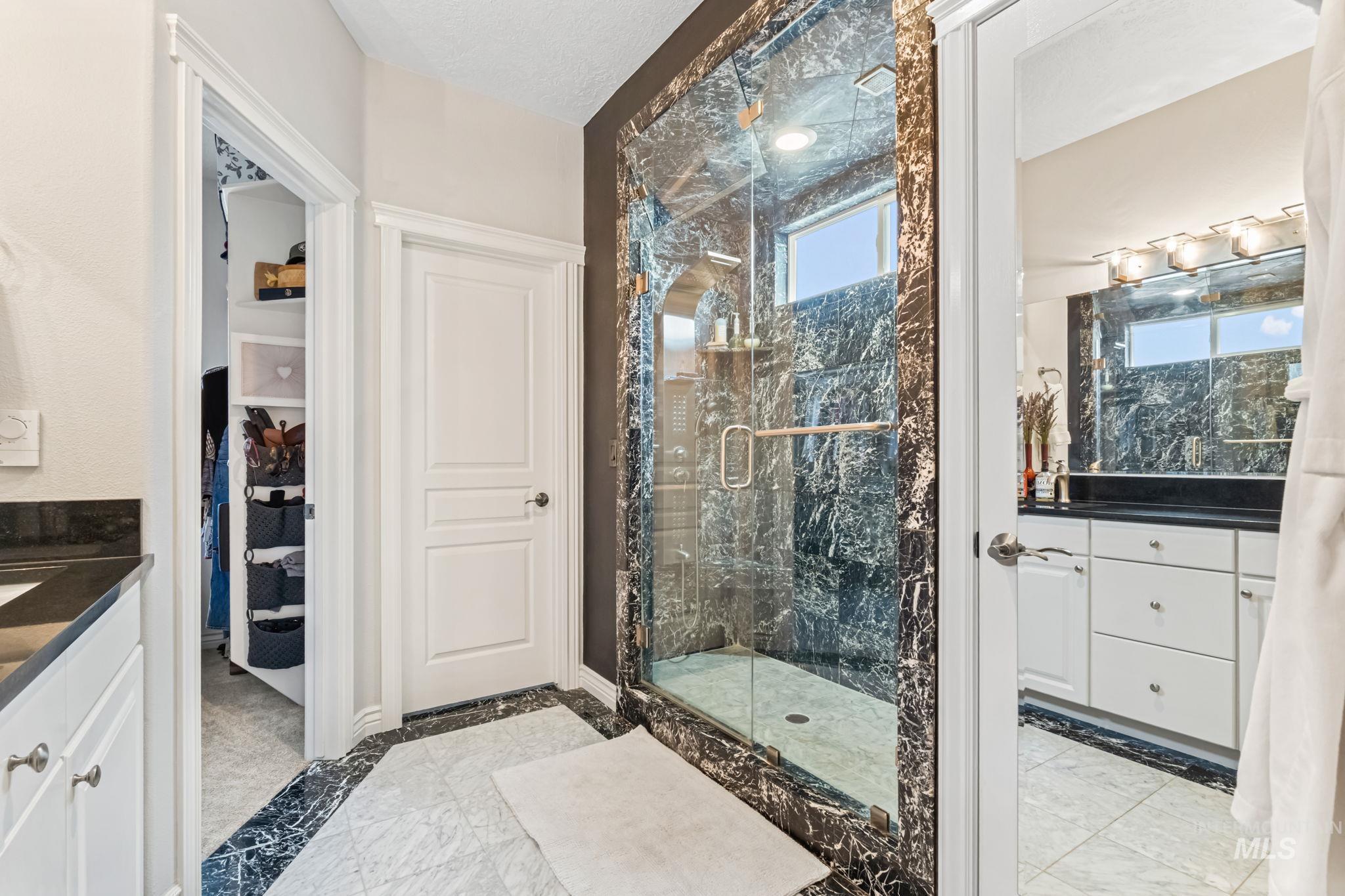 4235 E Trekker Rim, Boise, Idaho 83716, 3 Bedrooms, 3.5 Bathrooms, Residential For Sale, Price $869,900,MLS 98972541