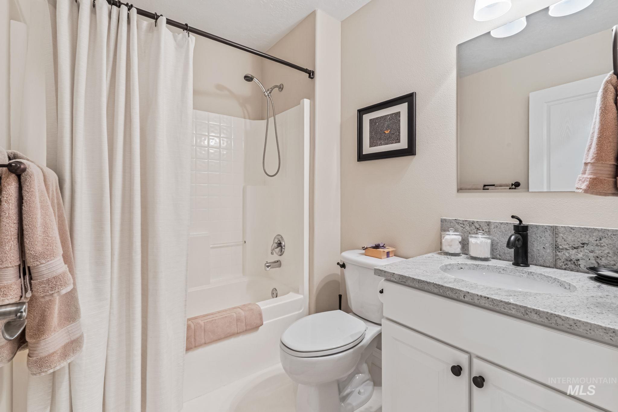 4235 E Trekker Rim, Boise, Idaho 83716, 3 Bedrooms, 3.5 Bathrooms, Residential For Sale, Price $869,900,MLS 98972541