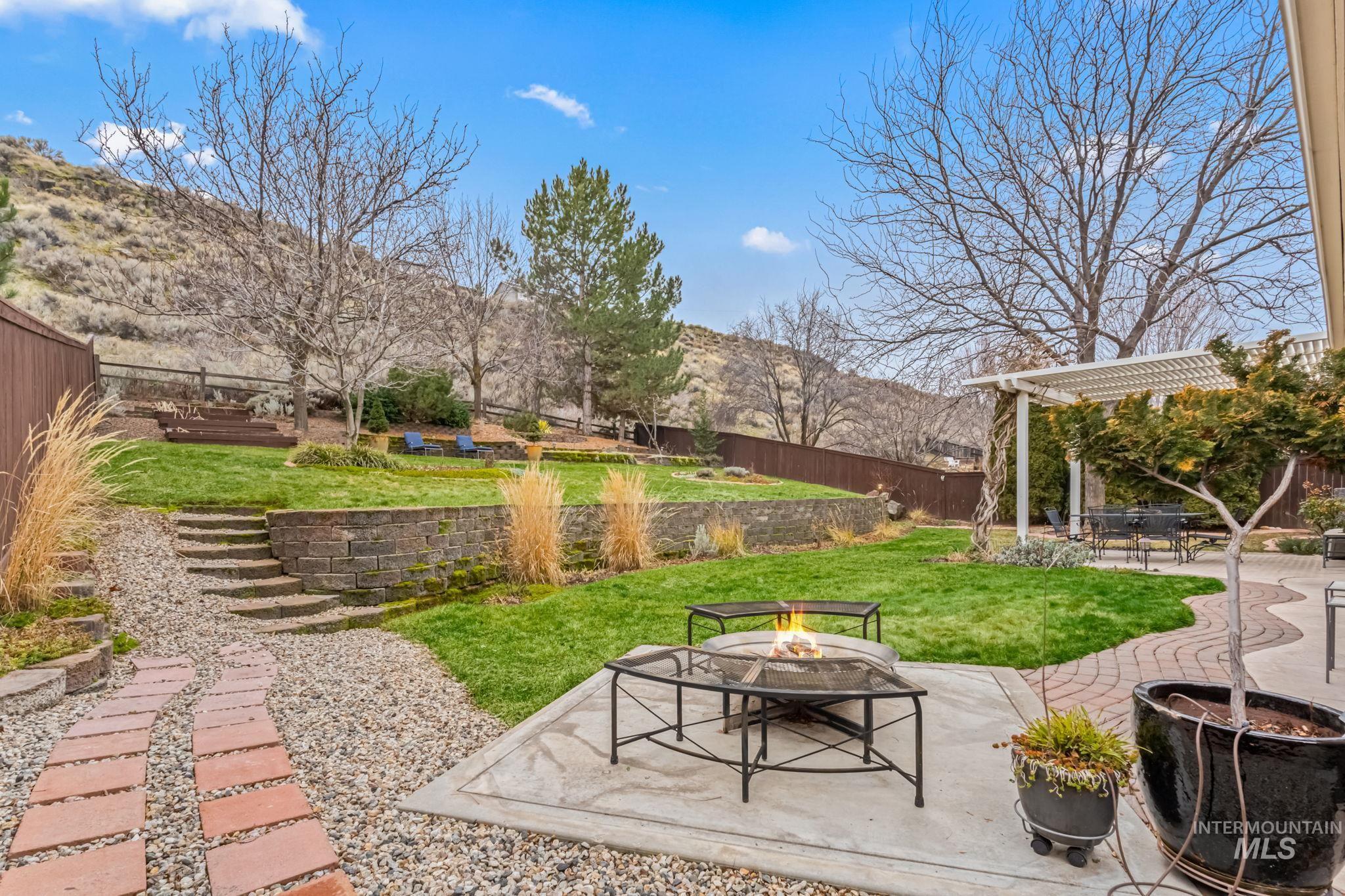 4235 E Trekker Rim, Boise, Idaho 83716, 3 Bedrooms, 3.5 Bathrooms, Residential For Sale, Price $869,900,MLS 98972541