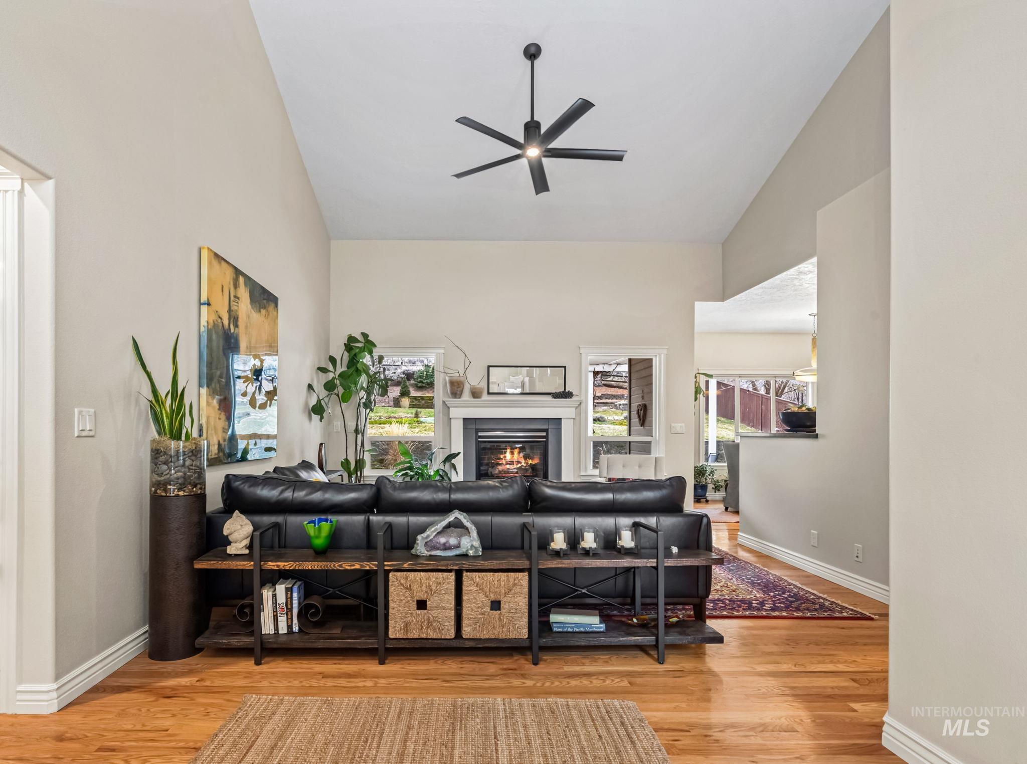 4235 E Trekker Rim, Boise, Idaho 83716, 3 Bedrooms, 3.5 Bathrooms, Residential For Sale, Price $869,900,MLS 98972541