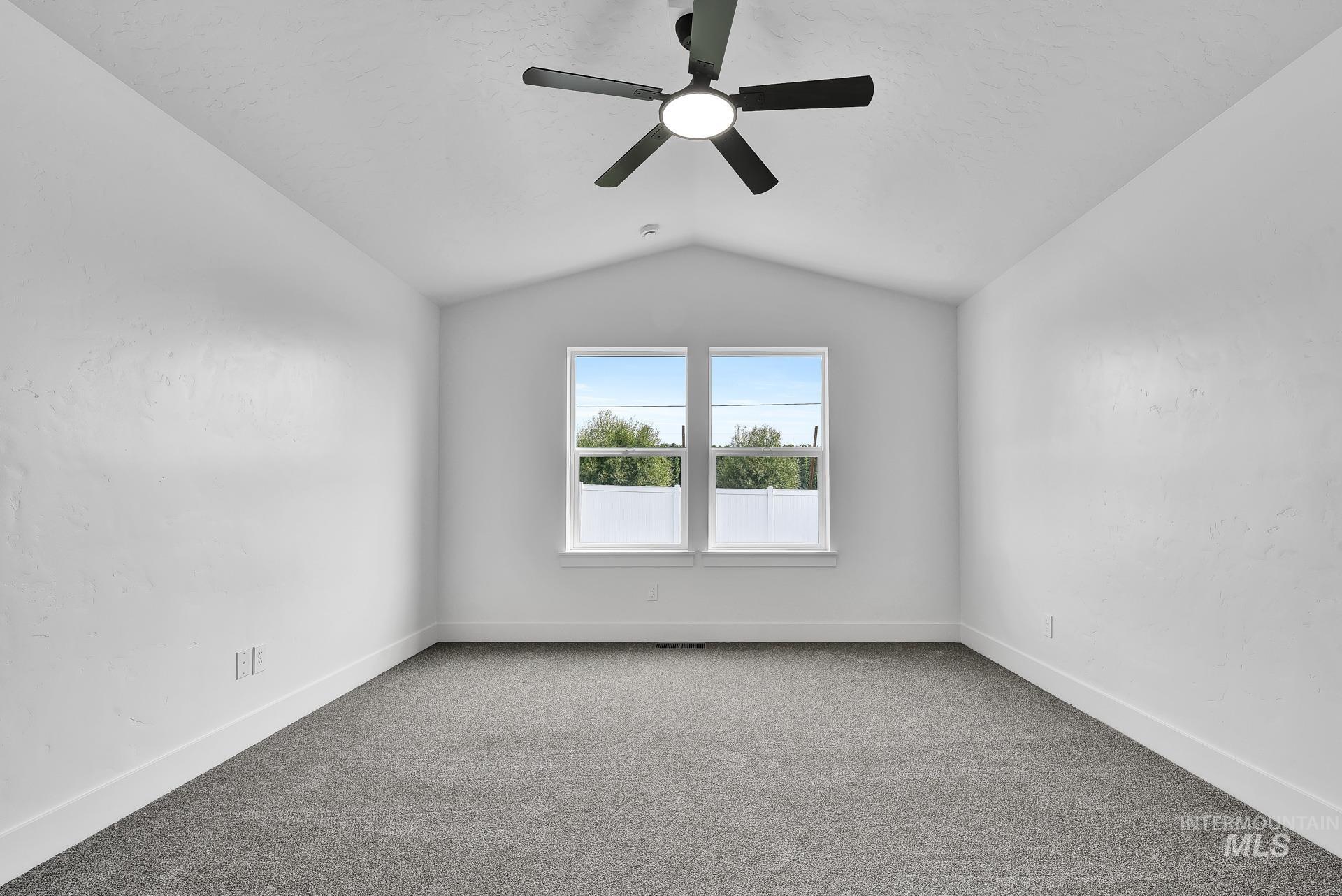 1164 Velvet Loop, Wilder, Idaho 83676, 3 Bedrooms, 2 Bathrooms, Residential For Sale, Price $372,999,MLS 98972542