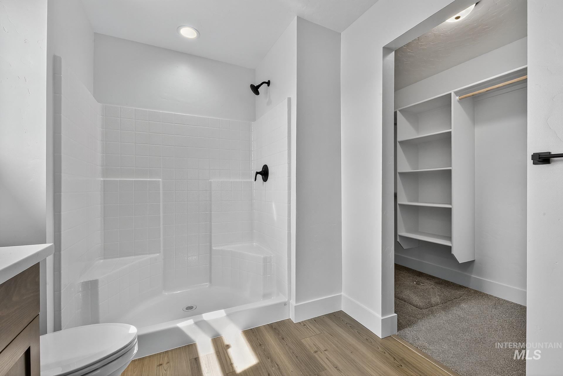 1164 Velvet Loop, Wilder, Idaho 83676, 3 Bedrooms, 2 Bathrooms, Residential For Sale, Price $372,999,MLS 98972542