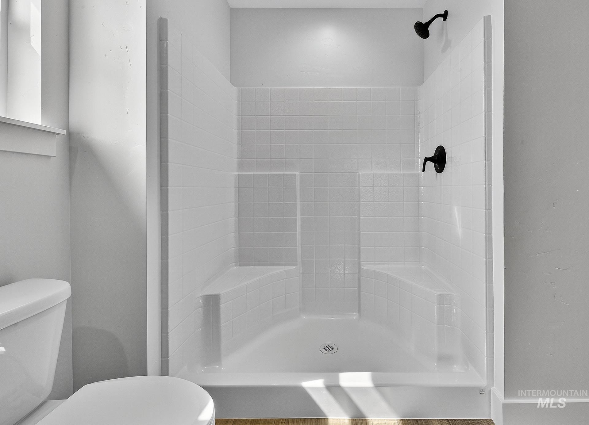 1164 Velvet Loop, Wilder, Idaho 83676, 3 Bedrooms, 2 Bathrooms, Residential For Sale, Price $372,999,MLS 98972542