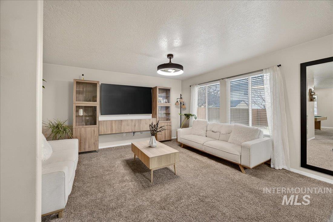 5106 Lathrop Pl, Caldwell, Idaho 83605, 4 Bedrooms, 2.5 Bathrooms, Residential For Sale, Price $390,000,MLS 98972543