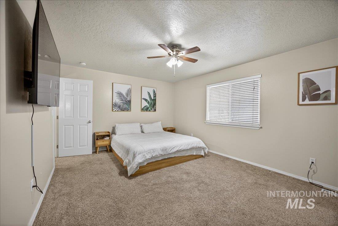 5106 Lathrop Pl, Caldwell, Idaho 83605, 4 Bedrooms, 2.5 Bathrooms, Residential For Sale, Price $390,000,MLS 98972543