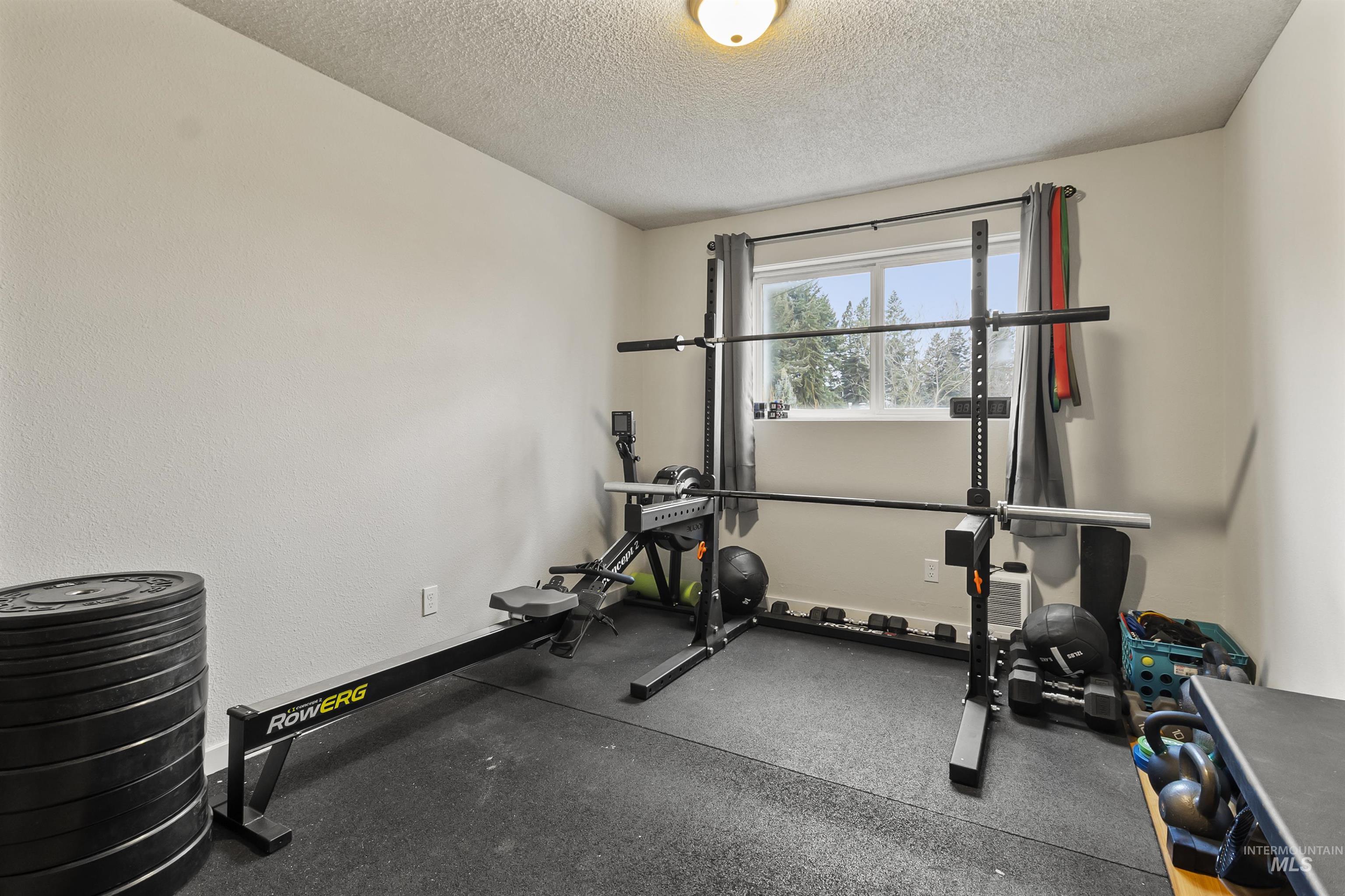 649/651 N Hayes Street, Moscow, Idaho 83843, 3 Bedrooms, 1 Bathroom, Residential Income For Sale, Price $418,900,MLS 98972548