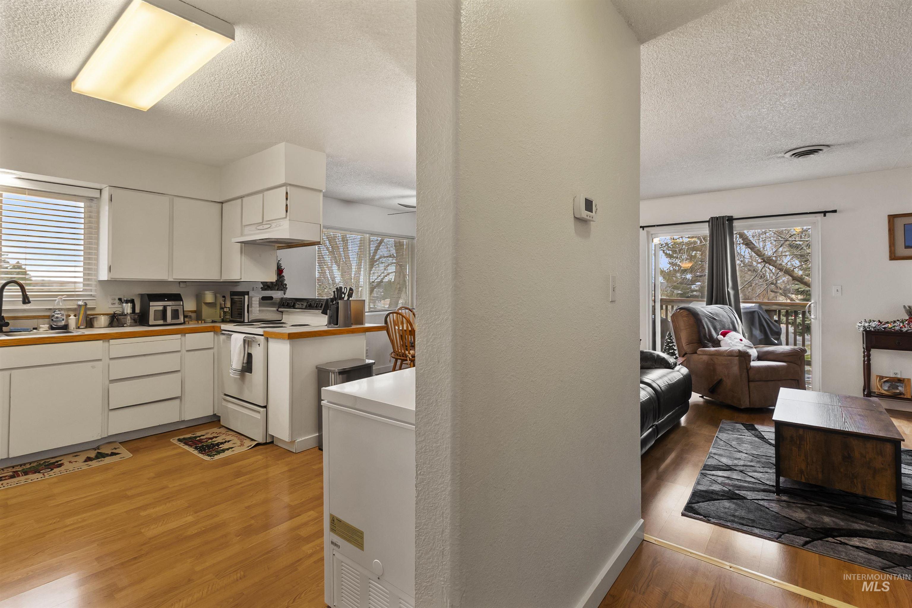 649/651 N Hayes Street, Moscow, Idaho 83843, 3 Bedrooms, 1 Bathroom, Residential Income For Sale, Price $418,900,MLS 98972548