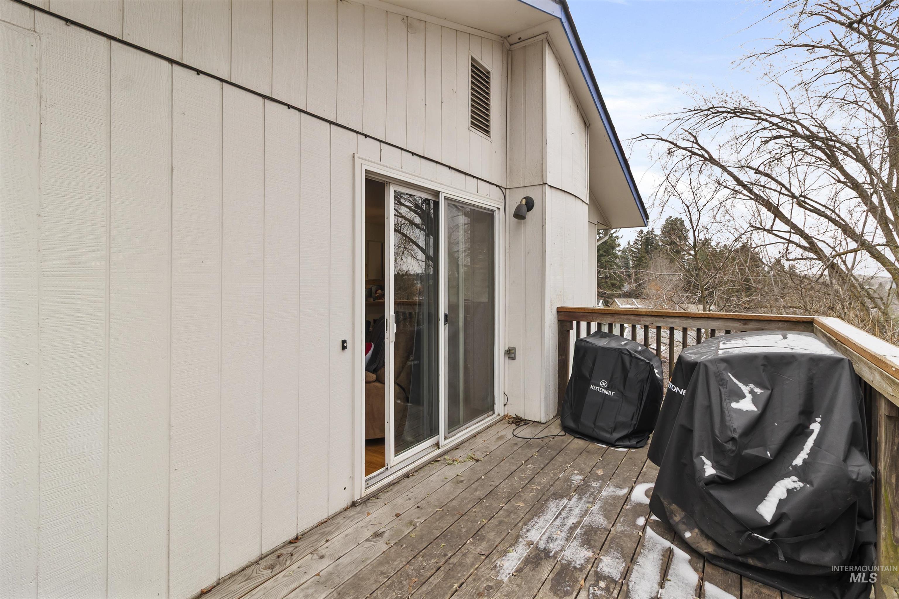 649/651 N Hayes Street, Moscow, Idaho 83843, 3 Bedrooms, 1 Bathroom, Residential Income For Sale, Price $418,900,MLS 98972548