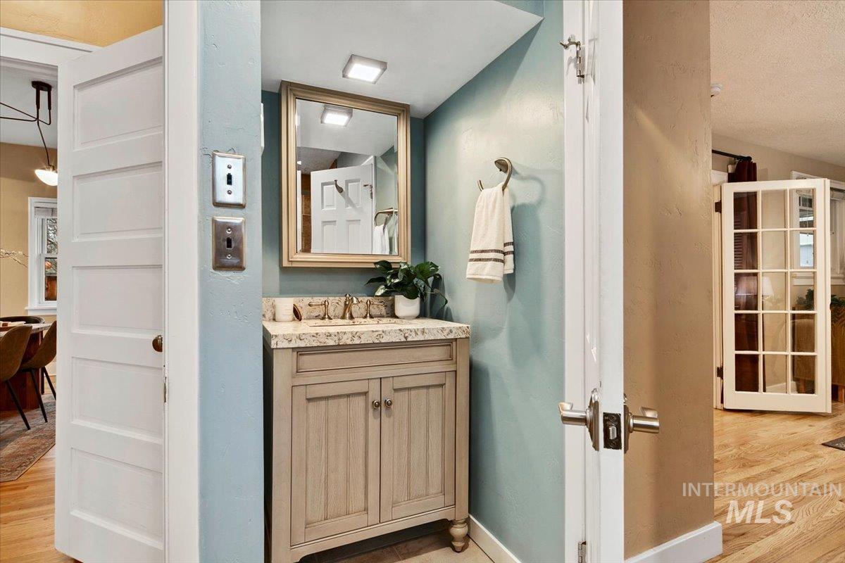 2510 W Heron St., Boise, Idaho 83702, 3 Bedrooms, 2 Bathrooms, Residential For Sale, Price $698,000,MLS 98972550