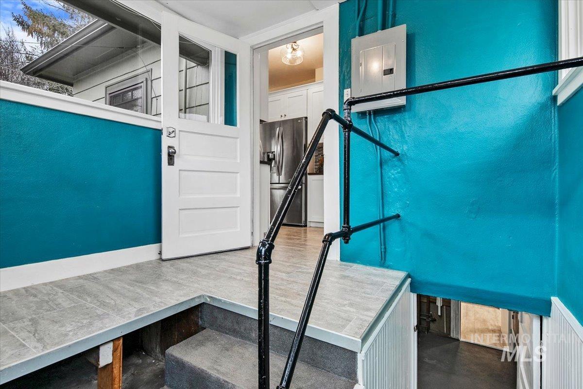 2510 W Heron St., Boise, Idaho 83702, 3 Bedrooms, 2 Bathrooms, Residential For Sale, Price $698,000,MLS 98972550