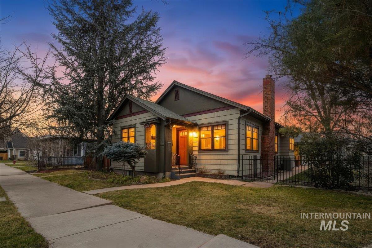 2510 W Heron St., Boise, Idaho 83702, 3 Bedrooms, 2 Bathrooms, Residential For Sale, Price $698,000,MLS 98972550