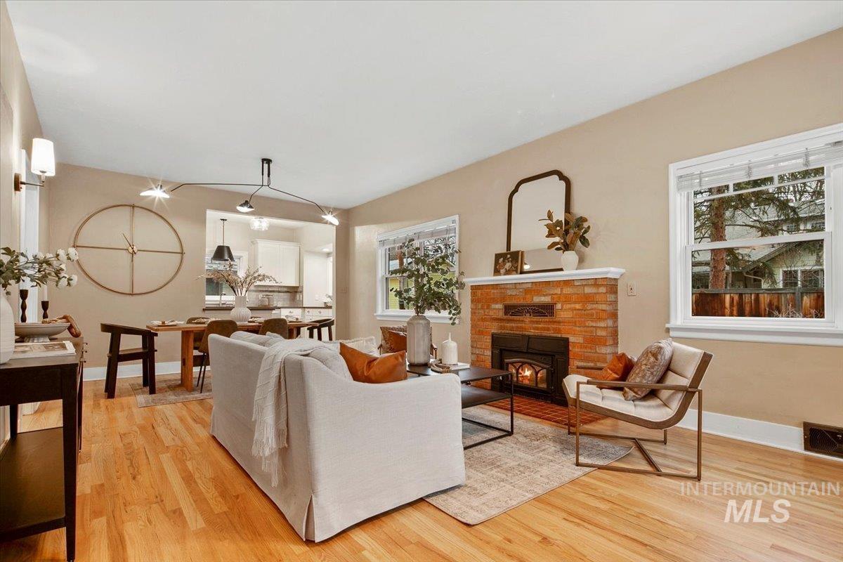 2510 W Heron St., Boise, Idaho 83702, 3 Bedrooms, 2 Bathrooms, Residential For Sale, Price $698,000,MLS 98972550