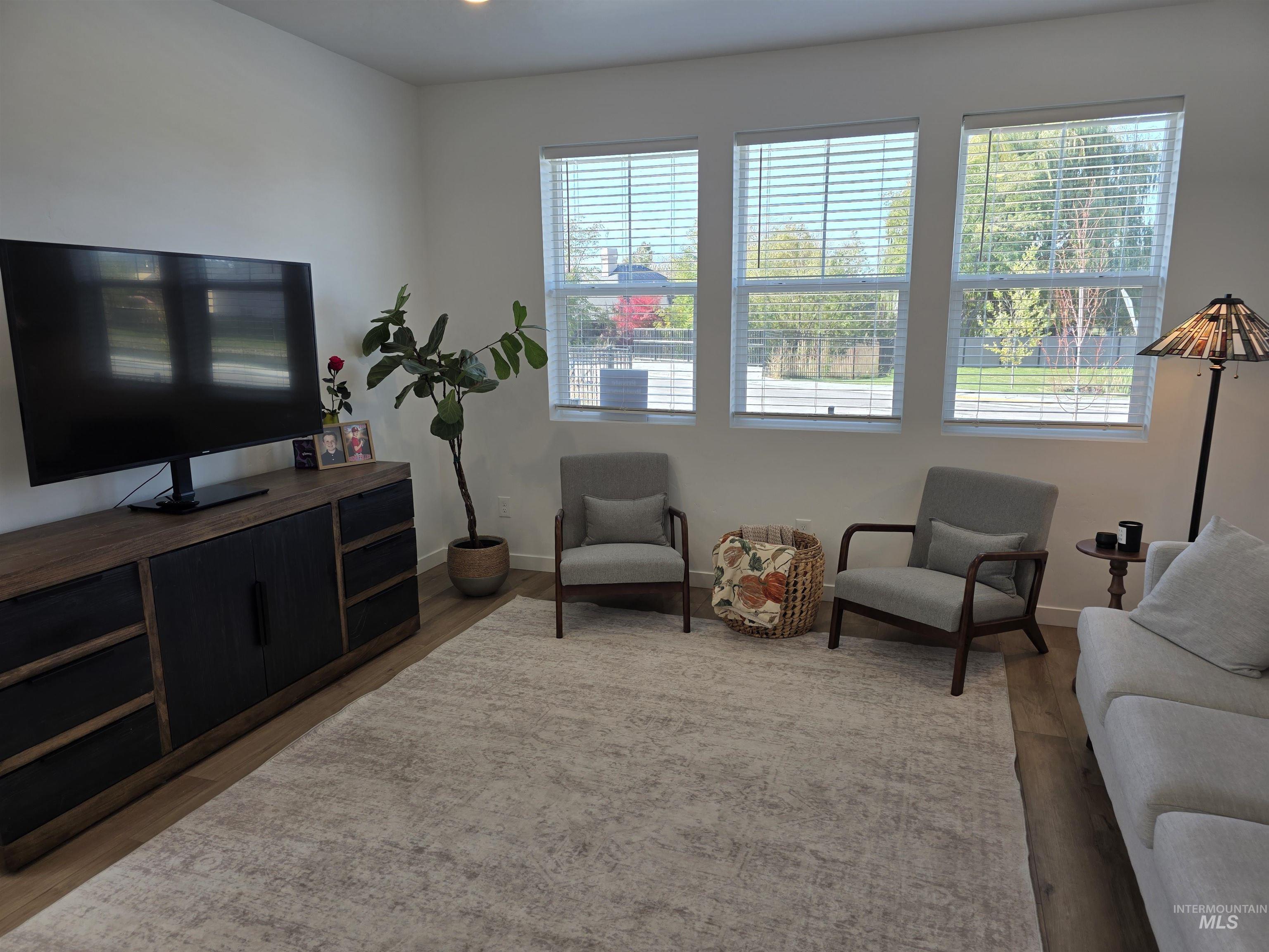 168 N Stratus Way, Eagle, Idaho 83616-1128, 4 Bedrooms, 2.5 Bathrooms, Residential For Sale, Price $426,900,MLS 98972552