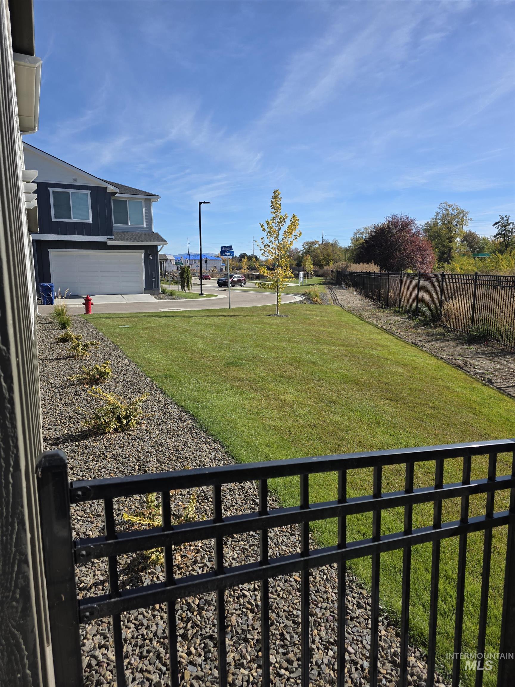 168 N Stratus Way, Eagle, Idaho 83616-1128, 4 Bedrooms, 2.5 Bathrooms, Residential For Sale, Price $426,900,MLS 98972552