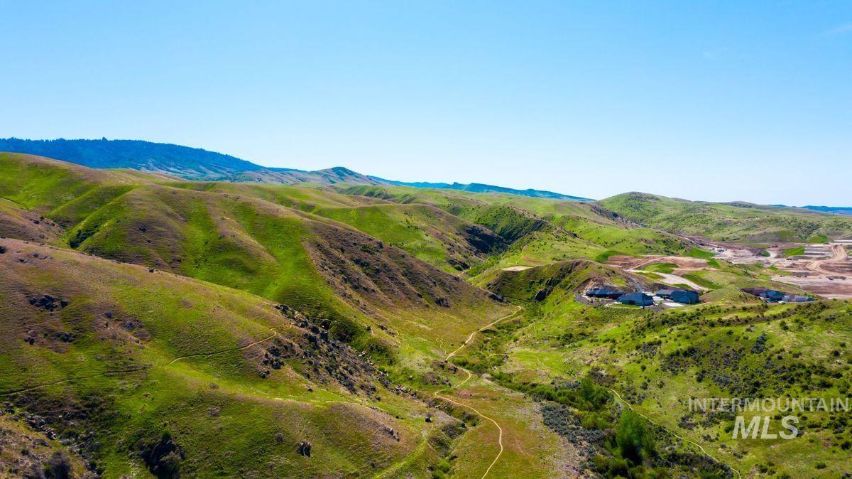 20689 N Glenisla Avenue, Eagle, Idaho 83714, 3 Bedrooms, 2 Bathrooms, Residential For Sale, Price $515,000,MLS 98972554