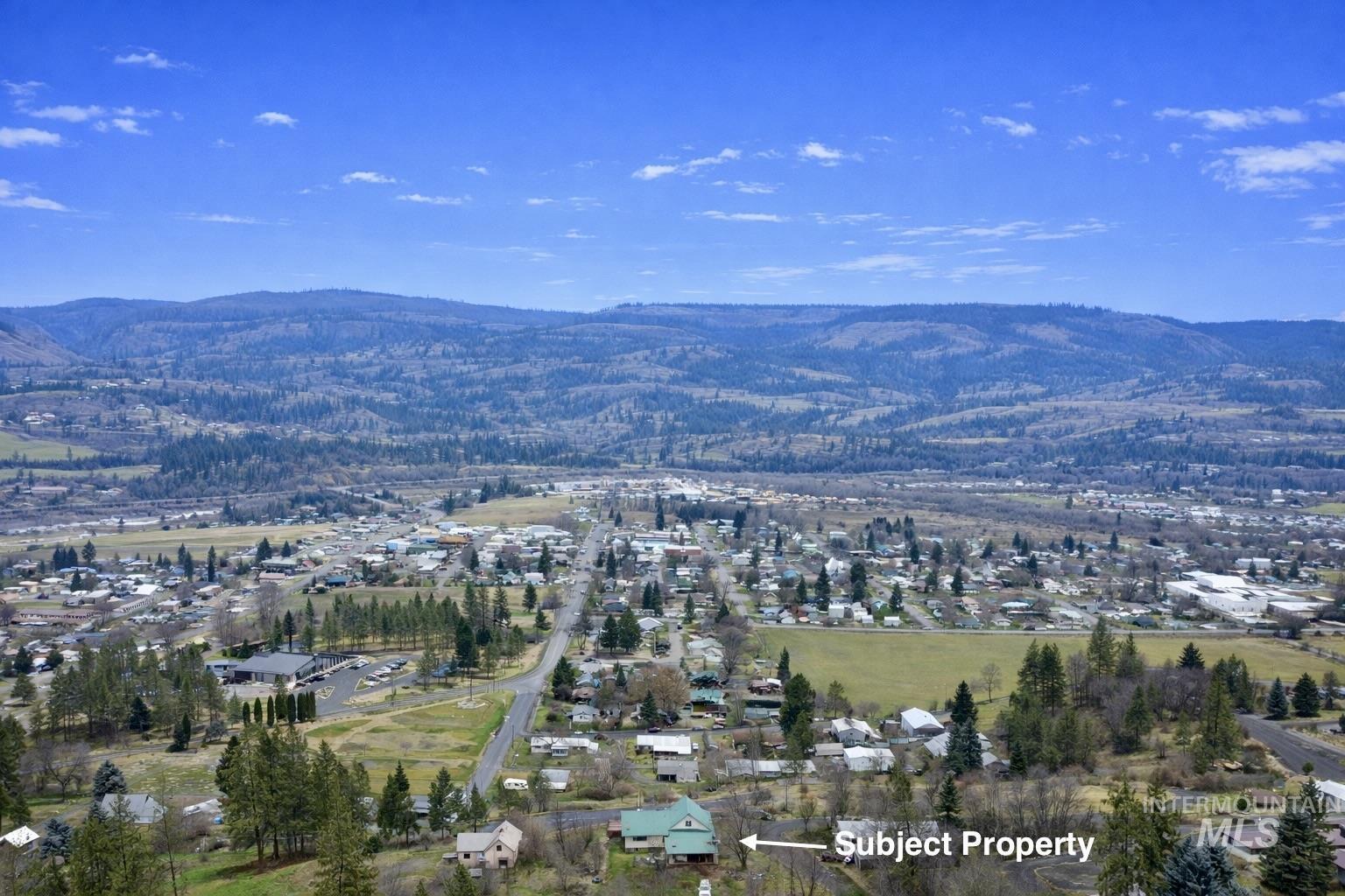 418 Byran Dr, Kamiah, Idaho 83536, 5 Bedrooms, 2.5 Bathrooms, Residential For Sale, Price $279,900,MLS 98972555