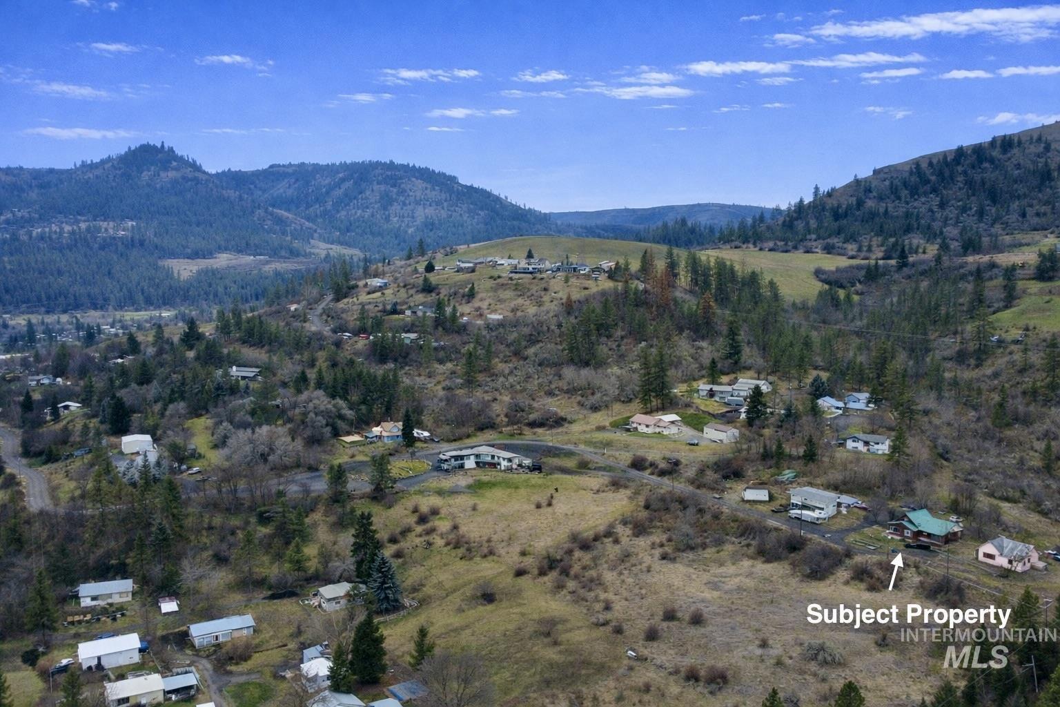 418 Byran Dr, Kamiah, Idaho 83536, 5 Bedrooms, 2.5 Bathrooms, Residential For Sale, Price $279,900,MLS 98972555