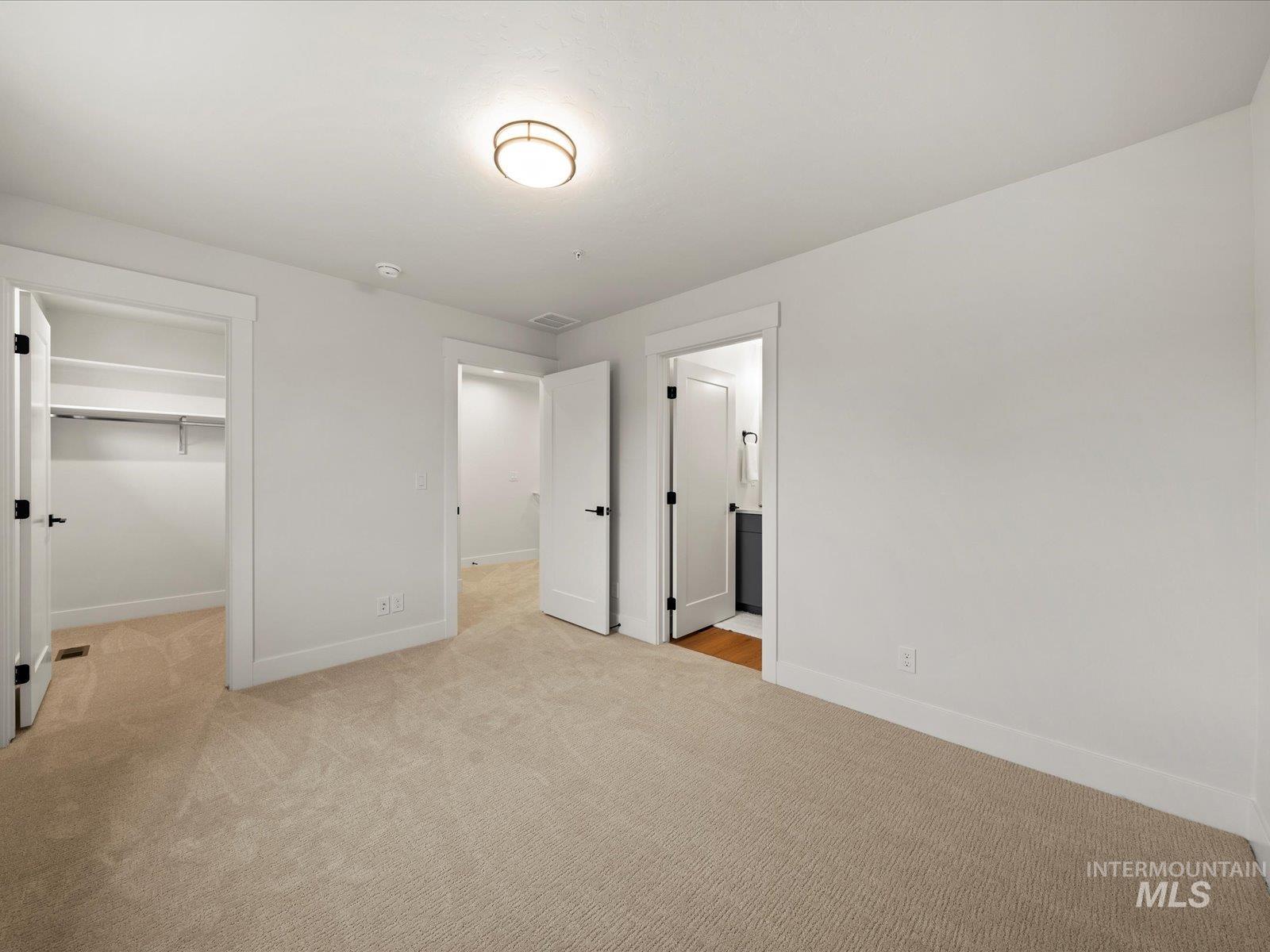 1707 S Federal Way, Boise, Idaho 83705, 3 Bedrooms, 2.5 Bathrooms, Residential For Sale, Price $644,880,MLS 98972557