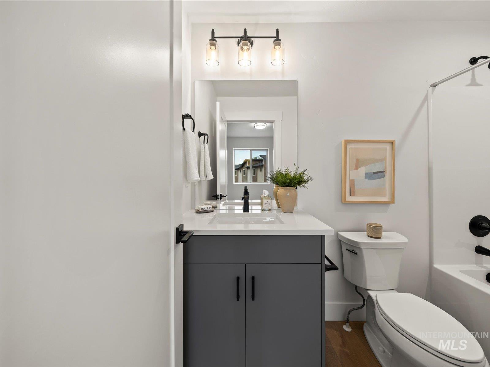 1707 S Federal Way, Boise, Idaho 83705, 3 Bedrooms, 2.5 Bathrooms, Residential For Sale, Price $644,880,MLS 98972557