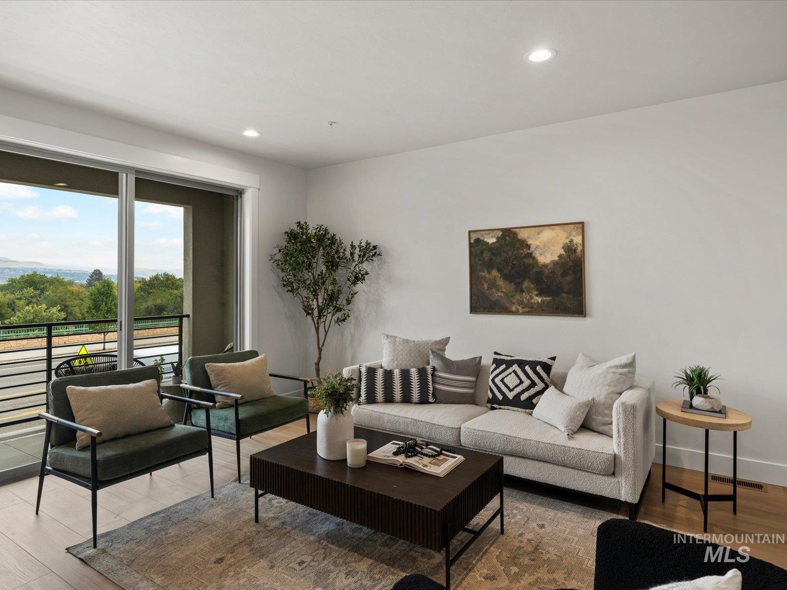 1707 S Federal Way, Boise, Idaho 83705, 3 Bedrooms, 2.5 Bathrooms, Residential For Sale, Price $644,880,MLS 98972557