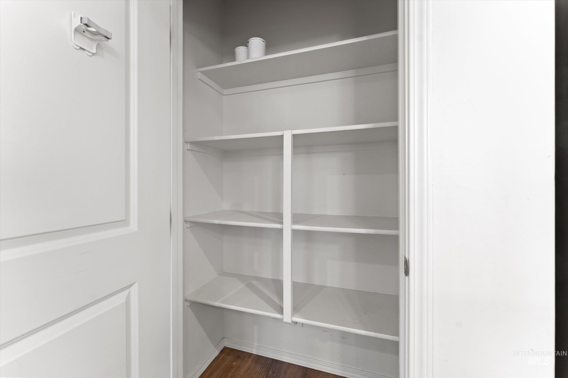 513 Stanley Lake St, Middleton, Idaho 83644, 3 Bedrooms, 2.5 Bathrooms, Residential For Sale, Price $429,900,MLS 98972559