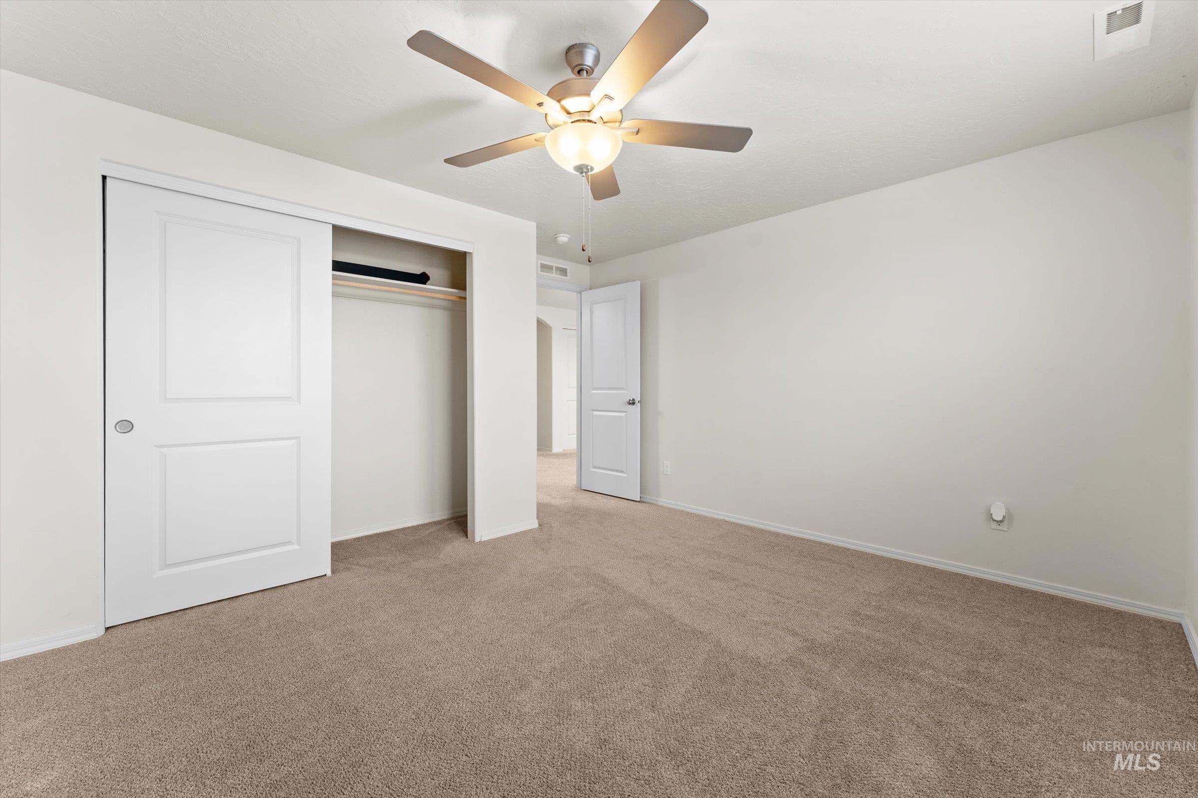 513 Stanley Lake St, Middleton, Idaho 83644, 3 Bedrooms, 2.5 Bathrooms, Residential For Sale, Price $429,900,MLS 98972559