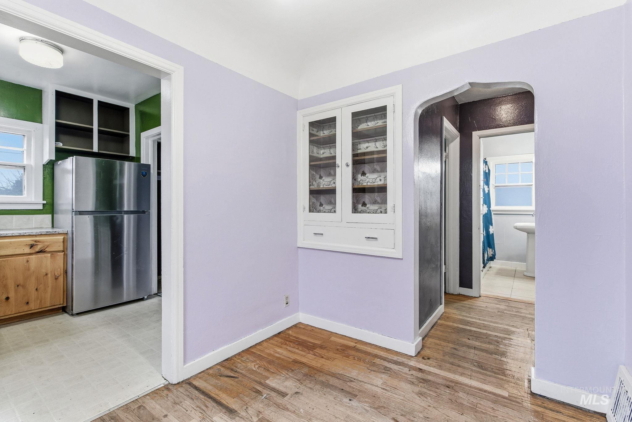 712 17th Ave S, Nampa, Idaho 83651, 2 Bedrooms, 1 Bathroom, Residential For Sale, Price $305,000,MLS 98972560