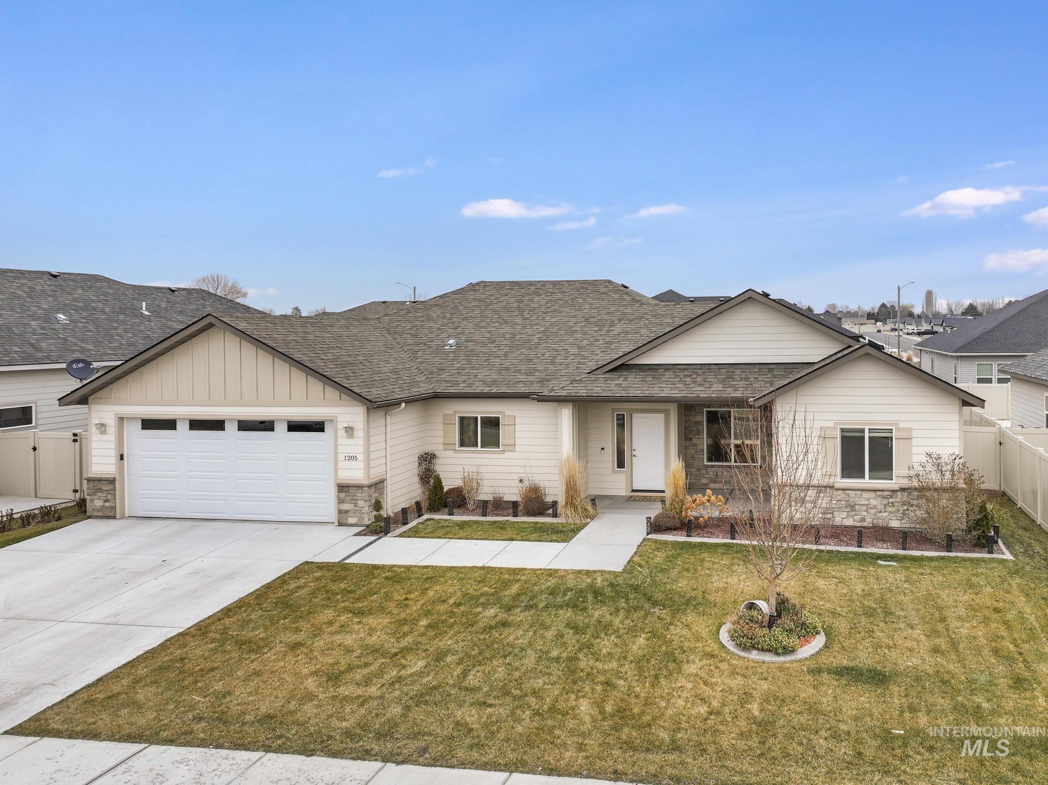 1205 Thunder Mountain Dr., Kimberly, Idaho 83341, 3 Bedrooms, 2 Bathrooms, Residential For Sale, Price $420,000,MLS 98972561