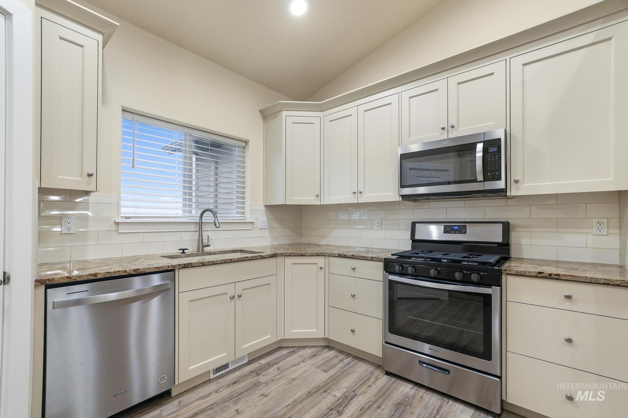 1205 Thunder Mountain Dr., Kimberly, Idaho 83341, 3 Bedrooms, 2 Bathrooms, Residential For Sale, Price $420,000,MLS 98972561